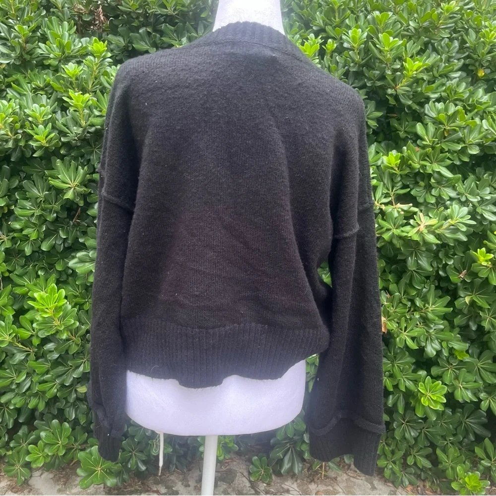 Double Zero Size Medium Black Women's Sweater - Picture 5 of 7